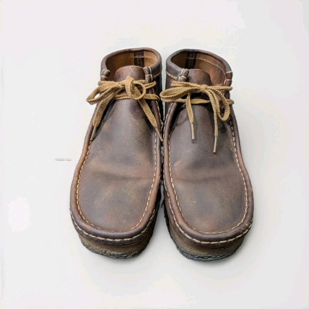 Clarks Mens Wallabees Beeswax Leather Ankle Chukka Boots Size 9 Brown Crepe Sole